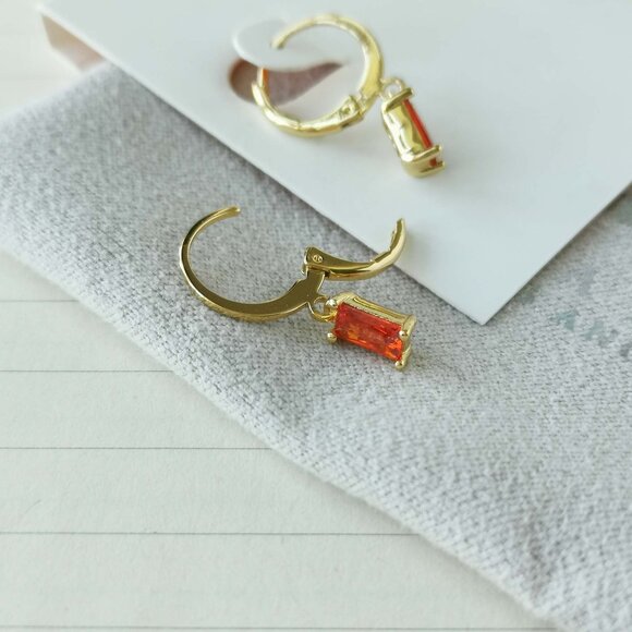 Alicia Bonnie jewelry - Twinkling Treasure Gold Red Crystal huggie drop earrings - Picture 3 of 3